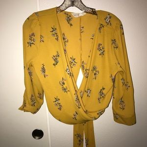 Yellow loose top